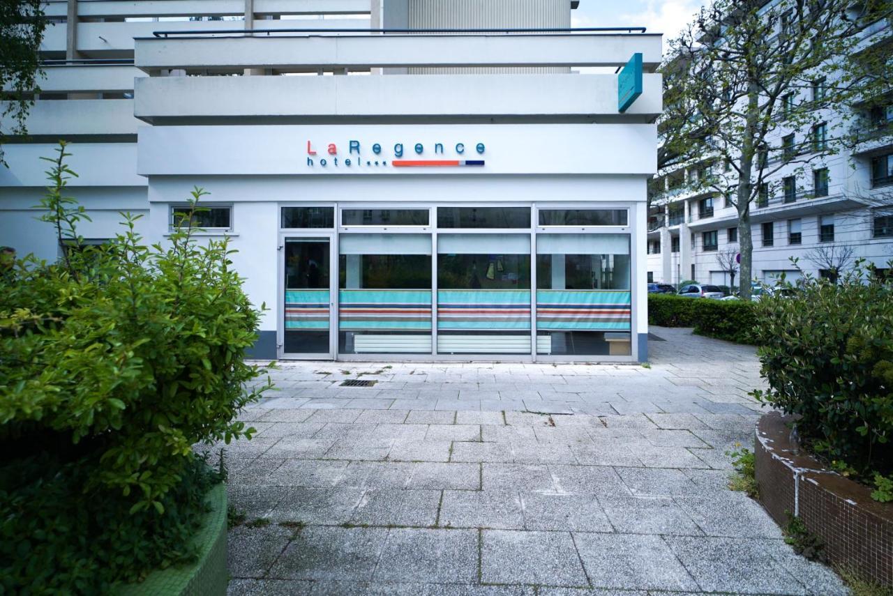 La Regence Hotel Courbevoie Exterior foto