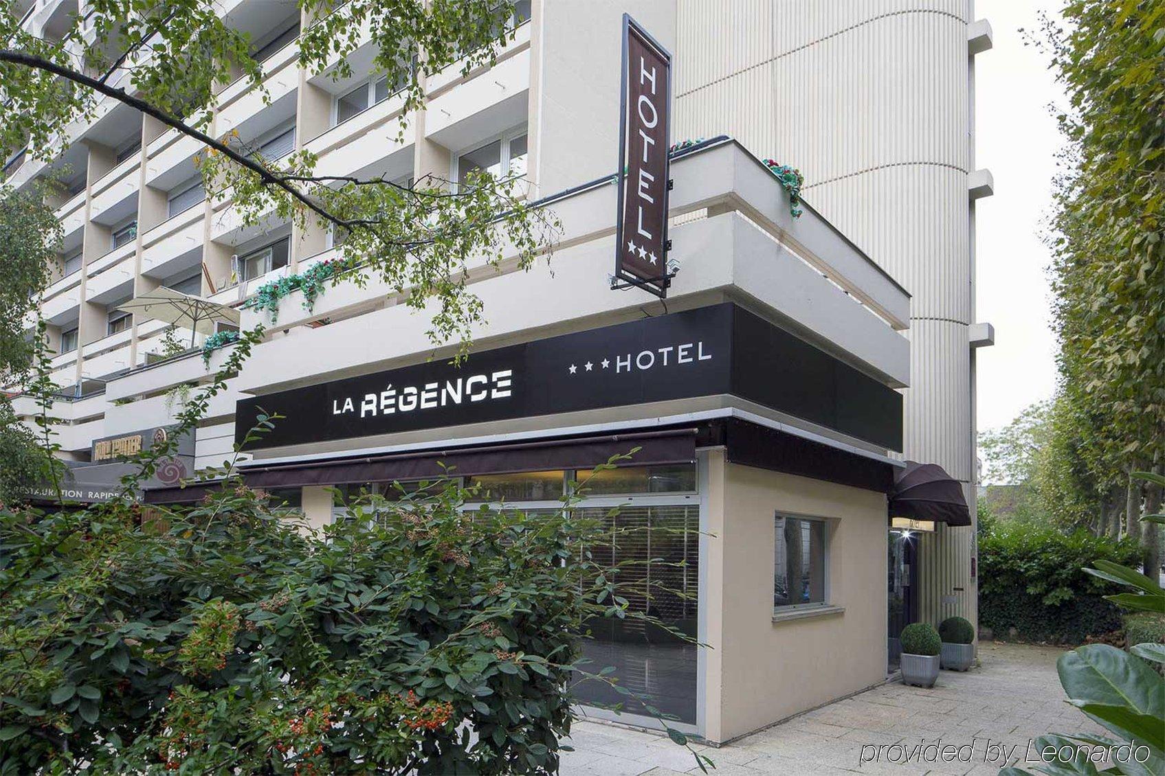 La Regence Hotel Courbevoie Exterior foto