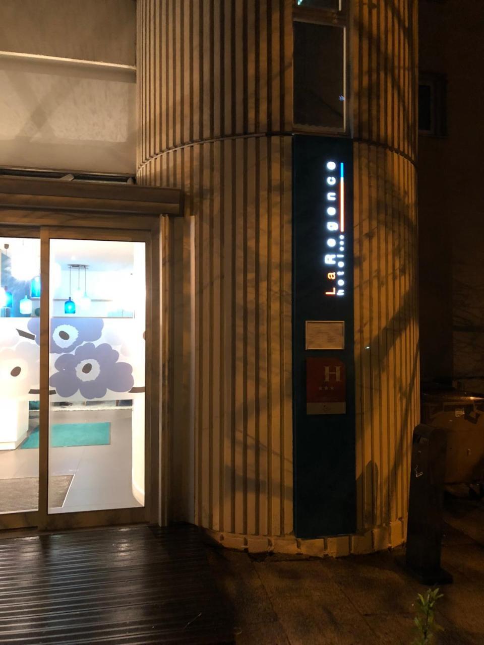 La Regence Hotel Courbevoie Exterior foto